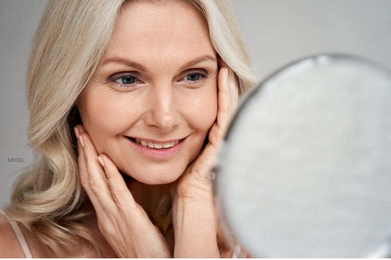 Are You Concerned About Unnatural Facial Plastic Surgery? Here’s What You Should Consider
